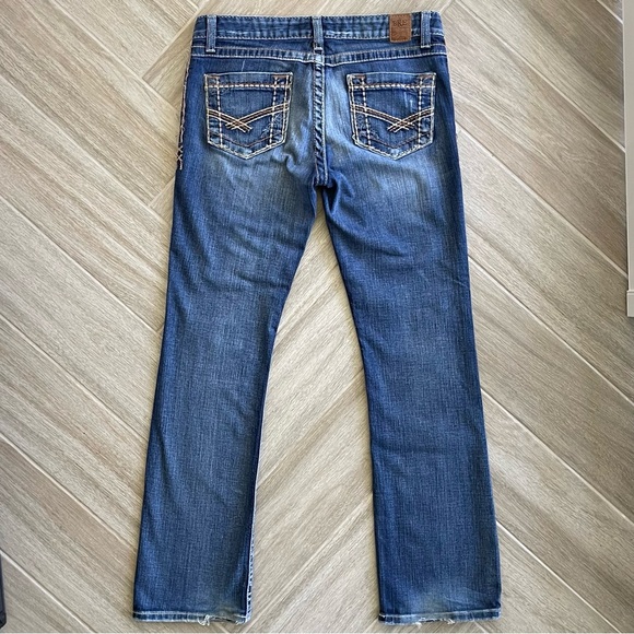 BKE Woman’s Madison Boot Cut Jeans size 30 - Picture 3 of 10